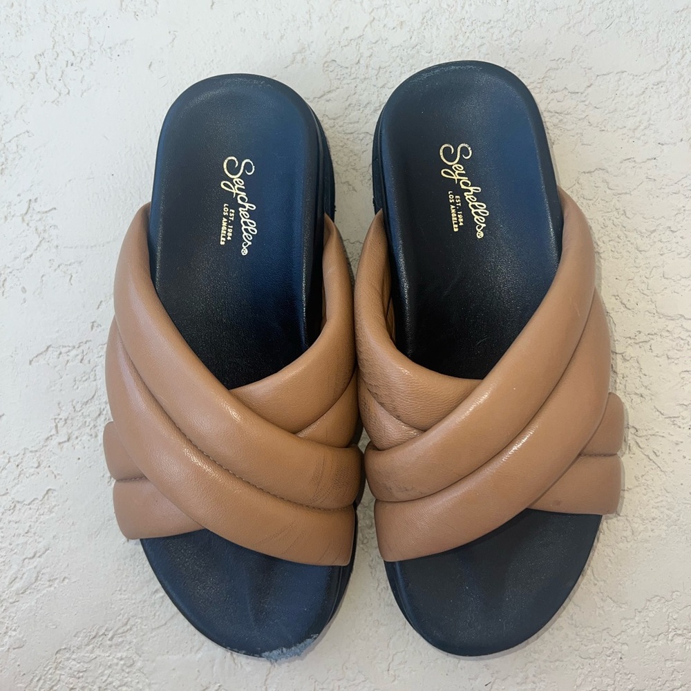 Seychelles platform flat sandals